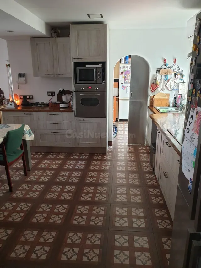 PISO ALTO Y BAJO CON APARTAMENTO EN RENTABILIDAD, SE VENDE - foto 3