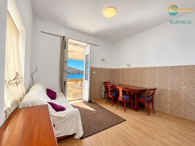 Vivienda de planta baja frente al mar — 8
