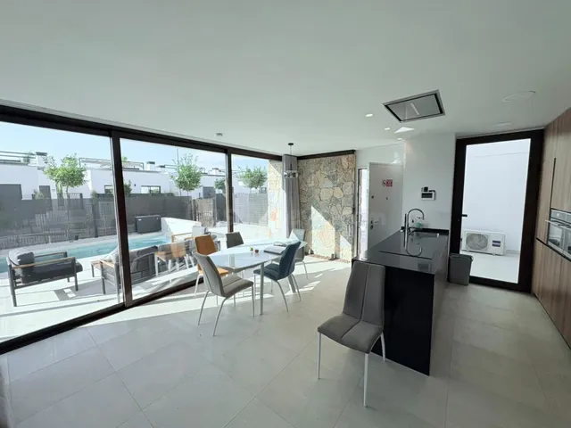 Villa 4 habitaciones 172m² en venta - Dolores de Pacheco-Santa Rosalía — 2