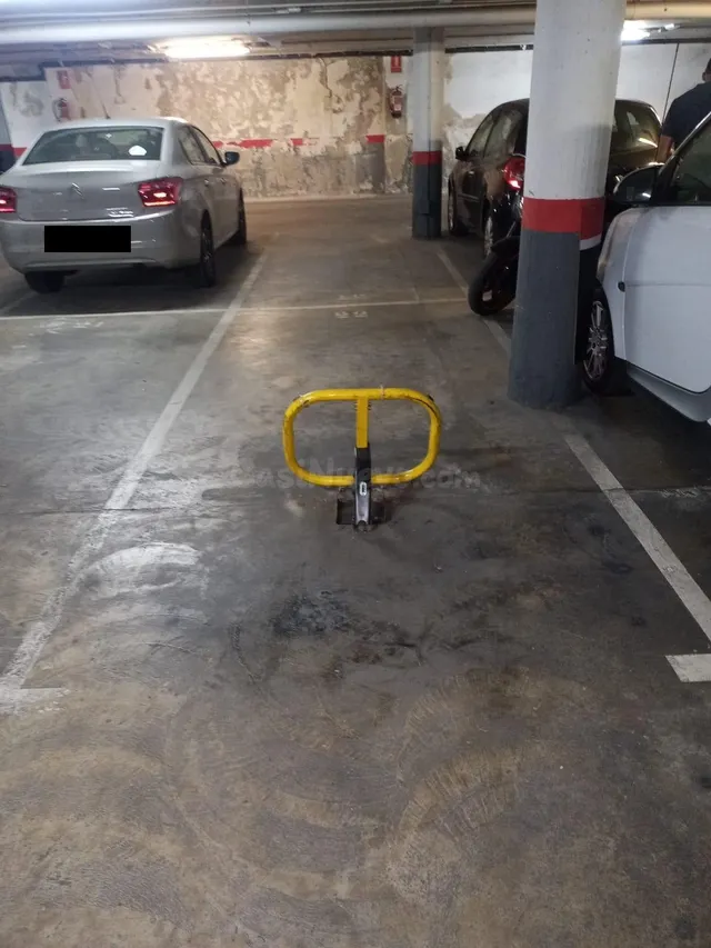 Plaza de parking en Av, Onze Setembre - foto 4