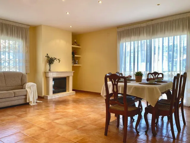 Casa en Castellbisbal — 10