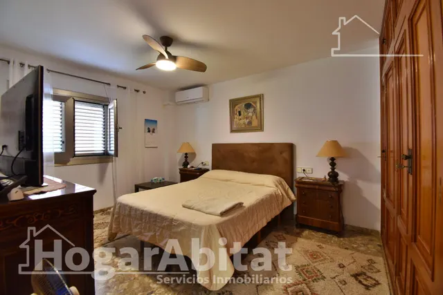 CHALET CON TERRAZA, GARAJE Y BARBACOA EN LA PLAYA DE GANDÍA — 25
