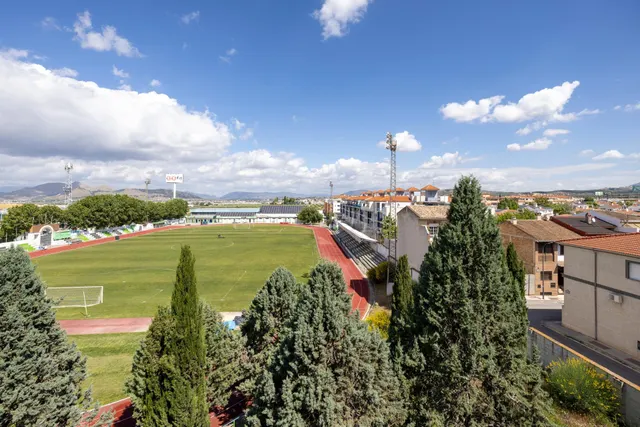 Exclusiva vivienda con gran terraza y múltiples posibilidades frente a Plaza José Zamora en Maracena. — 32