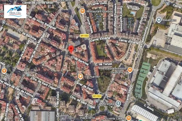 VENTA DE PISO EN RUBI. — 2