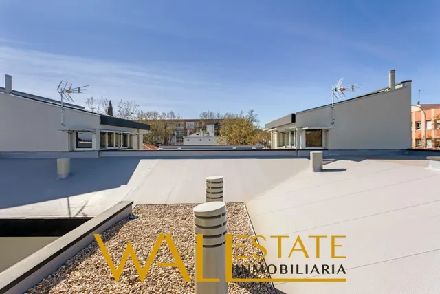 chalet en venta en canillejas — 34