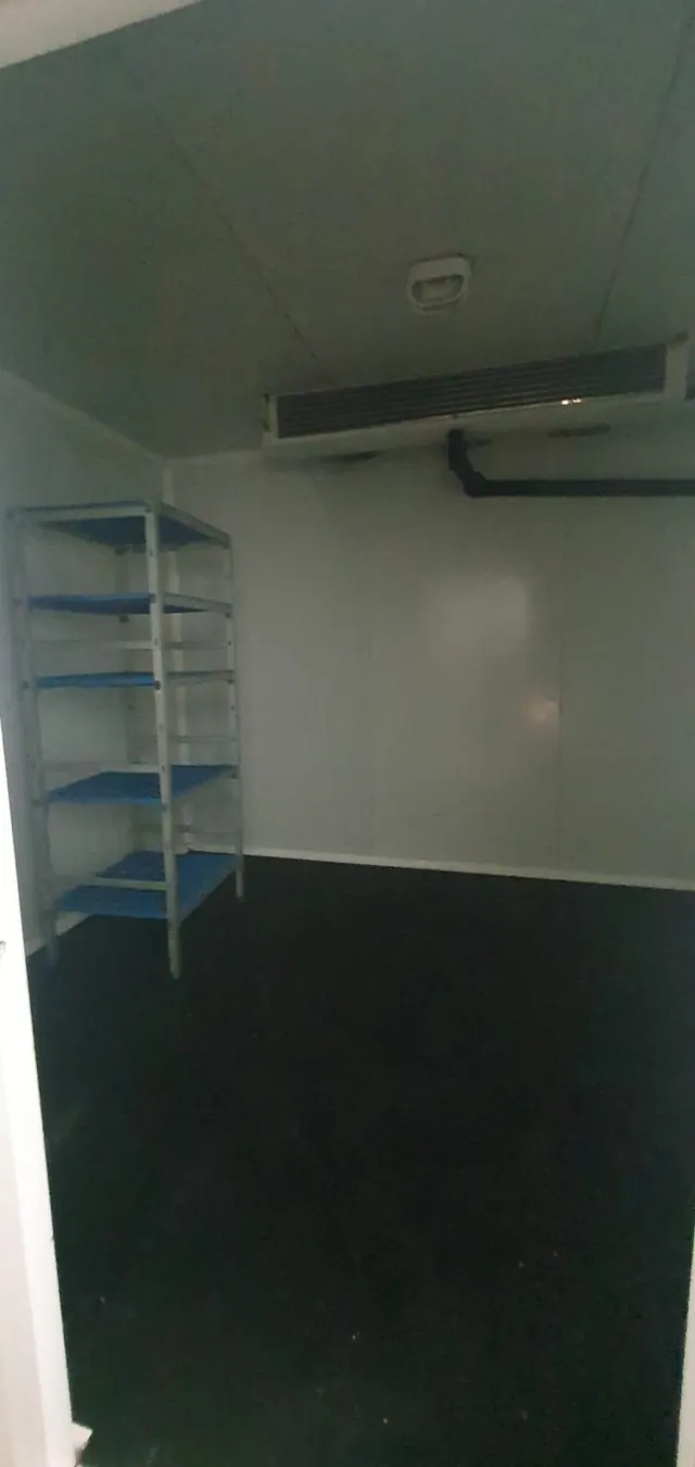 TRASPASO LOCAL-OBRADOR EQUIPADO CALLE ALELLA — 11