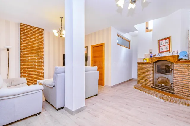 Espectacular casa en el corazón del Zaidín - foto 2