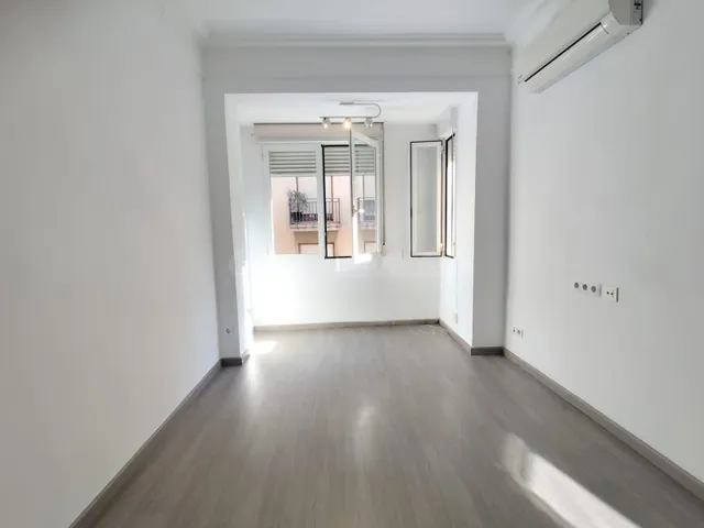 ALQUILER DE PISO REFORMADO - C/ DON JUAN DE ARAGON — 3