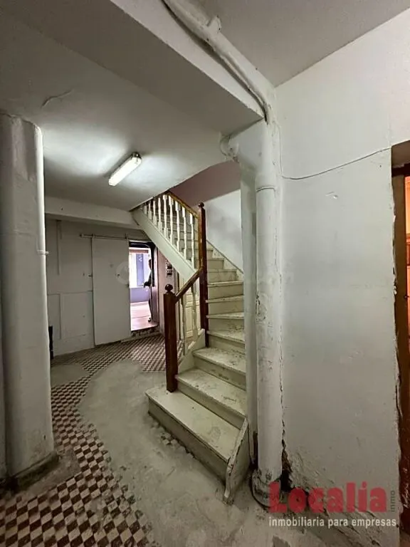 Local comercial en el centro de Torrelavega — 6