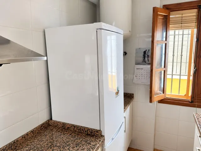 PISO BAJO EN EL CENTRO DE GINES — 2