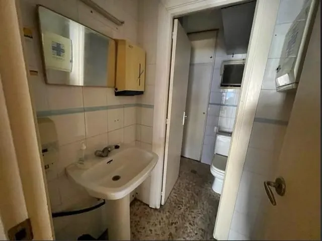 SE VENDE OFICINA EN EL CENTRO DE MURCIA, 420 M2. APROX. EXTERIOR — 10