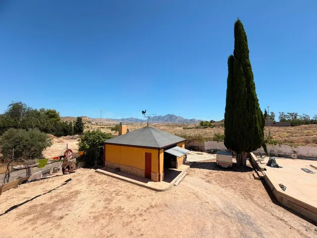 Espectacular chalet independiente con 7 dormitorios, piscina y 1.520 m2 de parcela en Río Park — 16