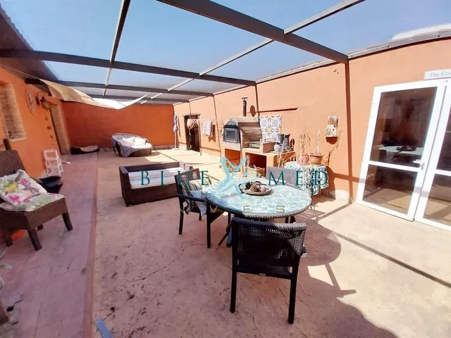 Sorprendente casa de campo con 4 dormitorios y 3 baños. — 44