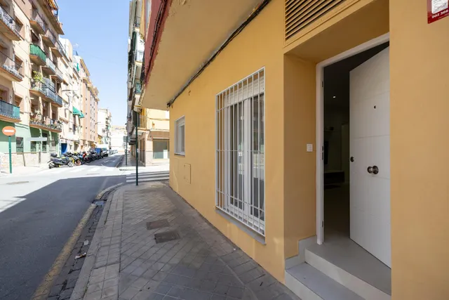 !! Fantástica vivienda en la mejor zona de Zaidín!! — 18