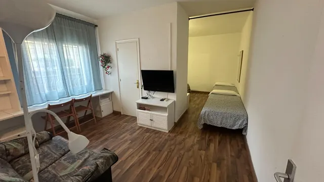 HOSTAL EN 1º LINEA DE MAR — 27