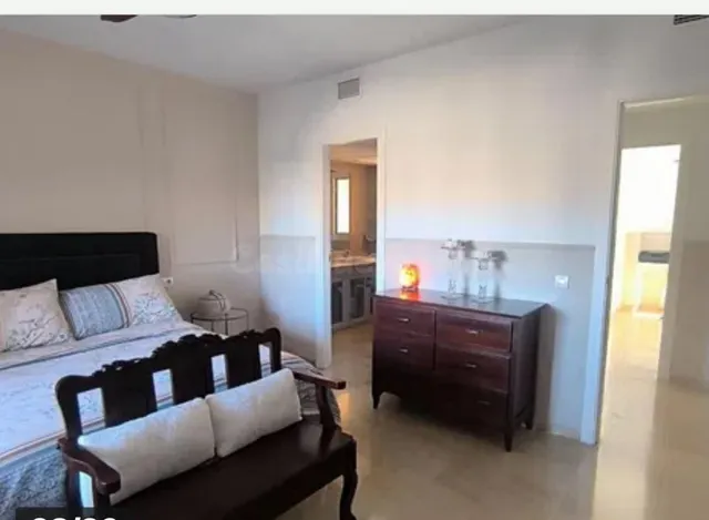 AMPLIA Y LUMINOSA VIVIENDA A 5 MINUTOS DE LA PLAYA EN CALAHO - foto 5