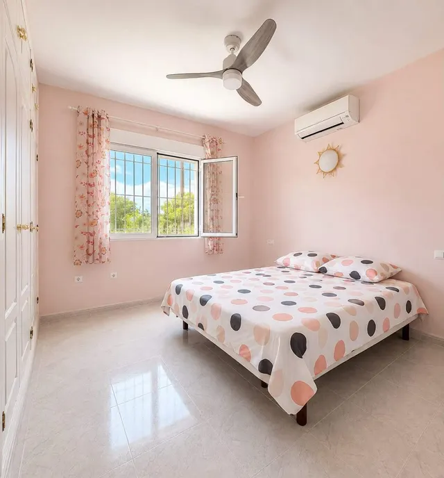 Magnífico Chalet en Pueblo Acantilado - Lanuza, El Campello — 10