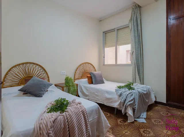 Vivienda SIN ASCENSOR de cuatro dormitorios en segunda línea de playa — 9