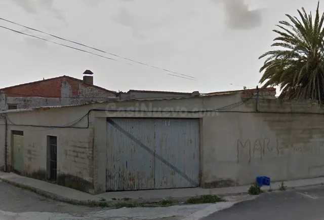 Local comercial 166m² en venta - Llanera de ranes - foto 2