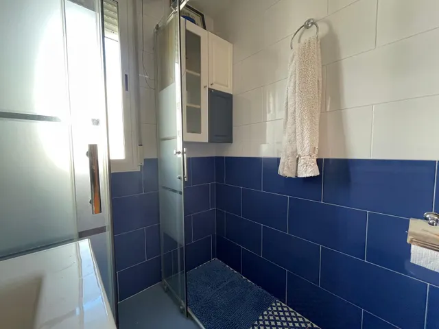 Encantador Piso en el Corazón de Águilas - ¡Tu Nuevo Hogar Cerca del Mar! — 30