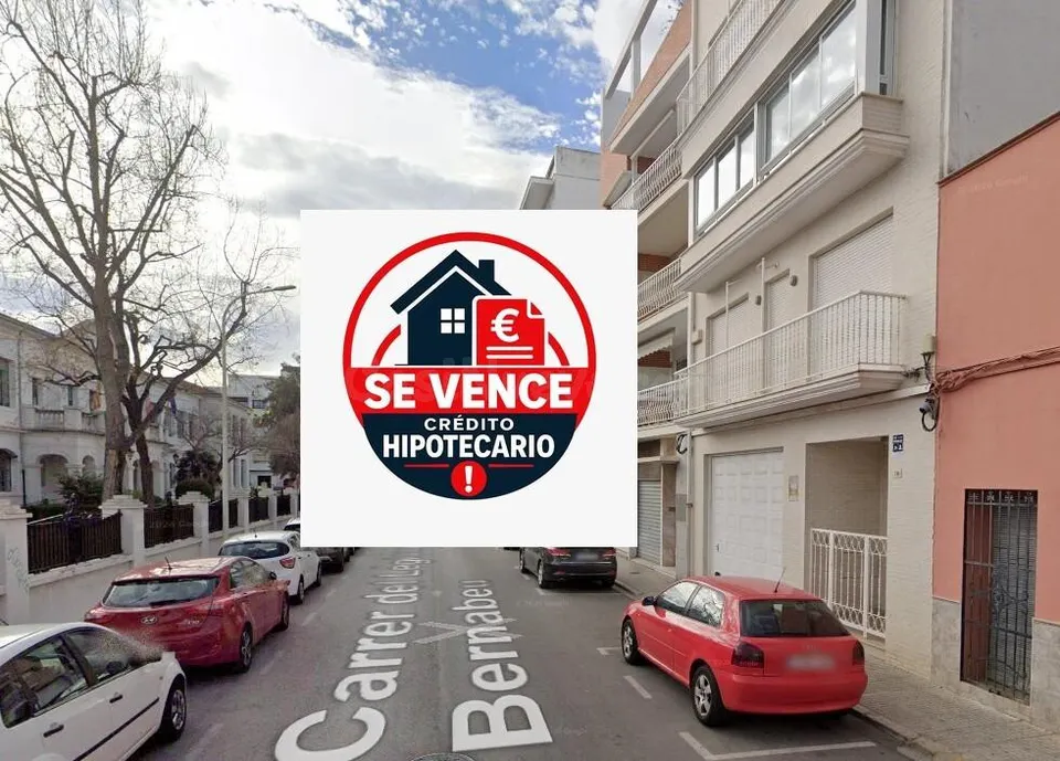 VENTA EN CONDICIONES ESPECIALES-CESIÓN  DE CRÉDITO. ACTIVO SIN POSESIÓN, NO HIPOTECABLE.