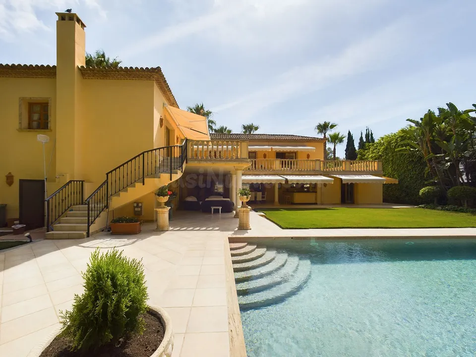 Chalet 4 habitaciones 508m² en venta - Marbella