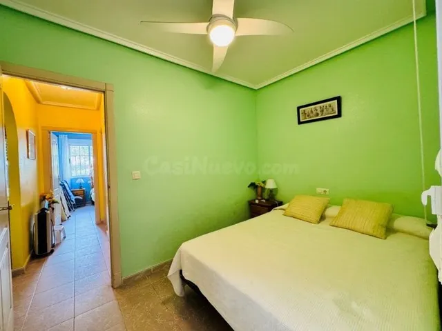 Apartamento con plaza de aparcamiento y trastero incluido 300 metros de la Playa de La Mata — 9