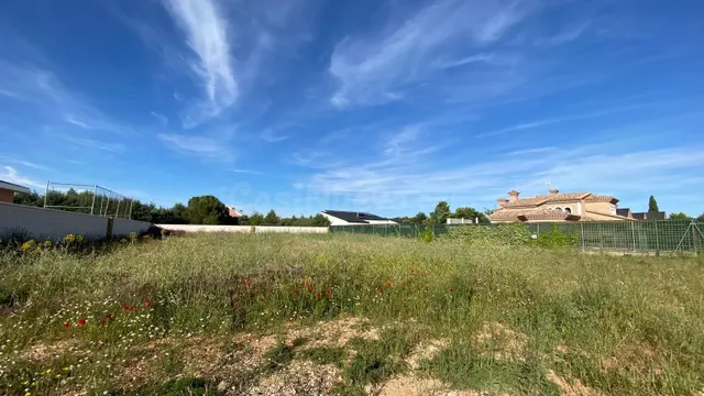 Parcela en venta en Eurovillas – Nuevo Baztán (Madrid) - foto 2