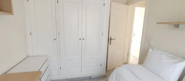 Piso con garaje y terraza en la zona de chapin — 16