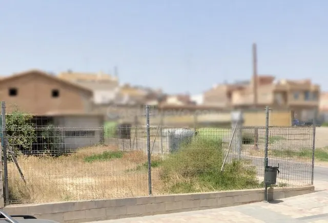 Oportunidad Única en Águilas: Parcela a la Venta en zona Las