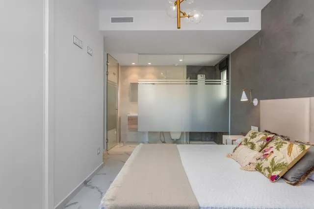 OBRA NUEVA! BUGALOW EN SAN MIGUEL DE SALINAS. 2 DORM. 2 BAÑOS. PISCINA+GARAJE. — 14