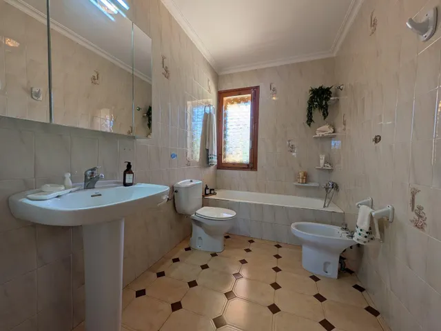 MAGNÍFICO CHALET EN SEGUNDA LINEA DE MAR! — 26
