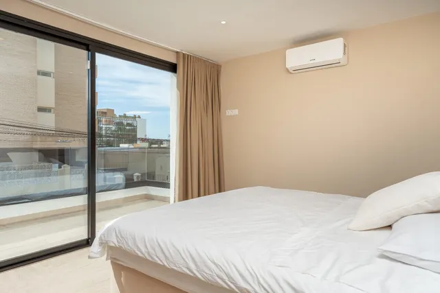 Chalet 7 habitaciones 240m² en venta - Centro — 33