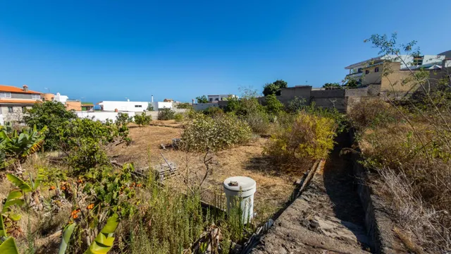 Terreno urbano de 2.500 m2 en Icod de los Vinos | oportunidad para inversores — 32
