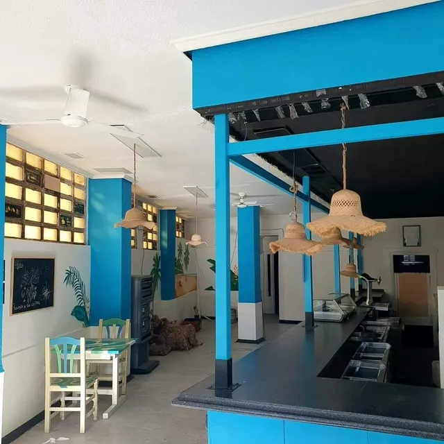 BAR CENTRICO — 9