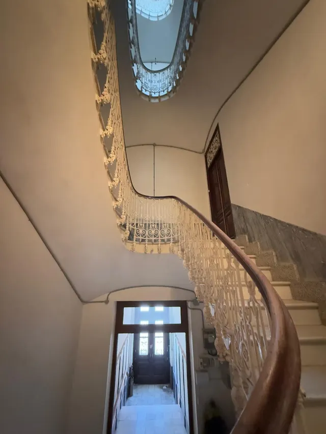 EDIFICIO HISTORICO EN PLENO CENTRO DE LA UNION — 42
