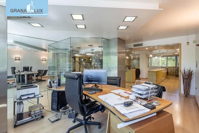 EXCLUSIVO INMUEBLE EN PLAZA DE CARRETAS, JUNTO AL EMBLEMÁTIC - foto 3