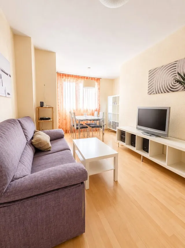 Piso de 4 habitaciones ideal para inversión junto a universi