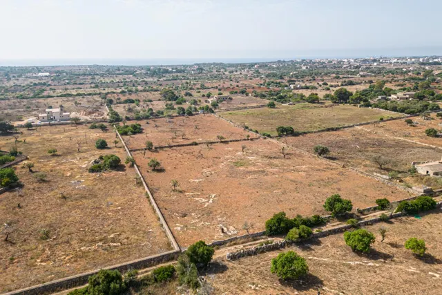 Finca rústica para construir en la carretera de s'Illot - Portocristo — 18