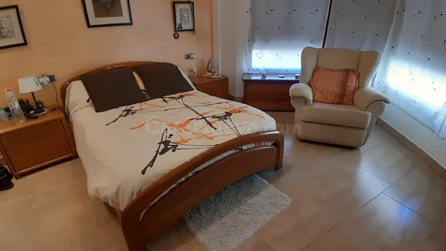 CASA CON GARAJE Y ASCENSOR EN YECLA - foto 3
