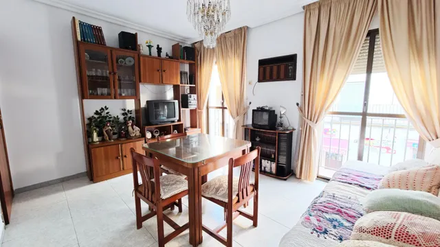 ¡¡ casa de tres plantas en san lorenzo !! — 24