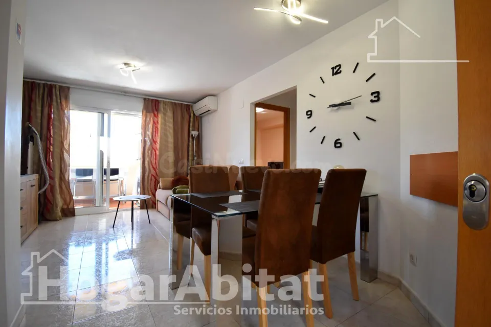 ¡OPORTUNIDAD! SEMINUEVO Y ACOGEDOR CON ASCENSOR Y TERRAZA