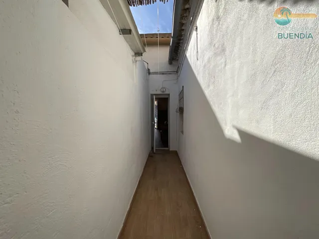 Vivienda de planta baja frente al mar — 33