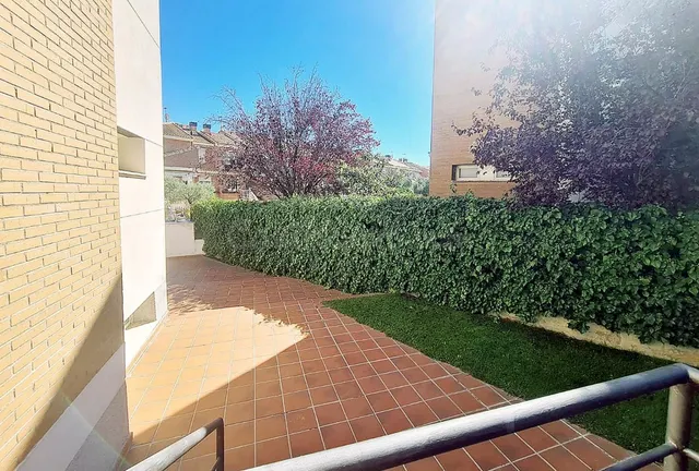 EN ALQUILER ÚLTIMAS habitaciones PARA ESTUDIANTES EN CHALET DE VILLANUEVA DE LA CAÑADA (MADRID). — 7