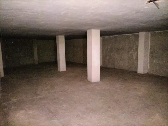 DISPONIBLE 100M2 PARA REALIZAR TRASTEROS EN PALENCIA — 10