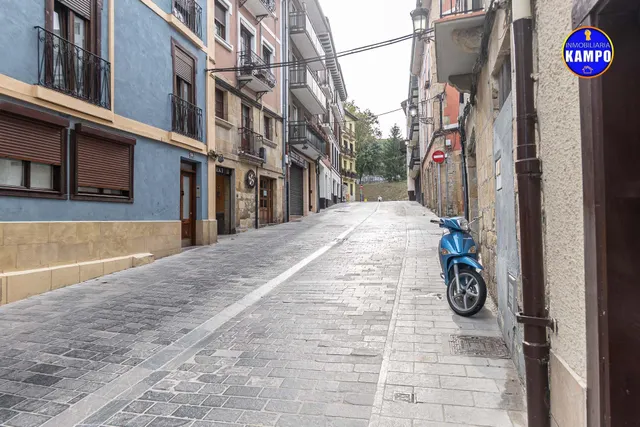 Se vende piso con encanto en la parte vieja de Irun — 28