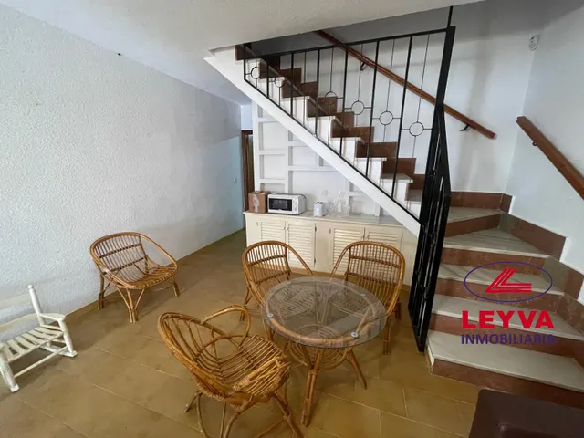 AMPLIO DUPLEX EN PLAYA GRANDE — 11