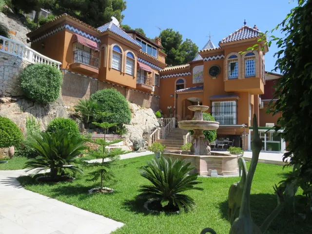 Chalet 5 habitaciones 968m² en venta - Jarazmín