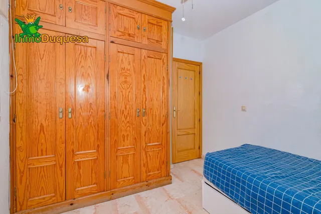 Casa pareada en LA ZUBIA, Junto instituto Trevenque. — 23