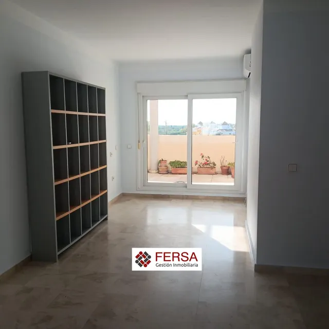 ATICO CON TERRAZA ALQUILER ANUAL — 8